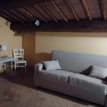 Podere Sant'antonio Agroturismo *